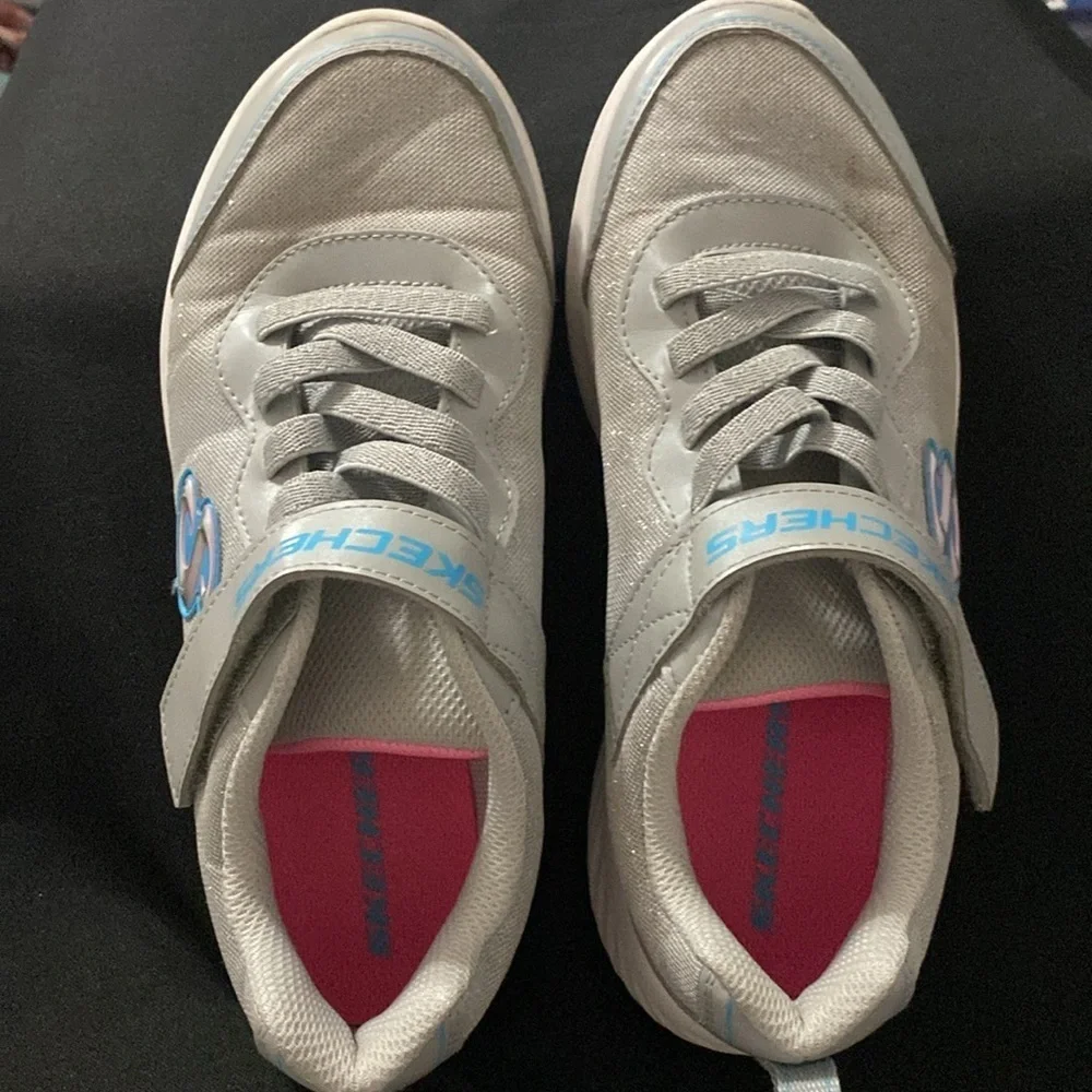 Skechers Gray Sneakers with Pink Insole GIRLS SIZE 4‎ HOOK LOOP CLOSURE GLITTER